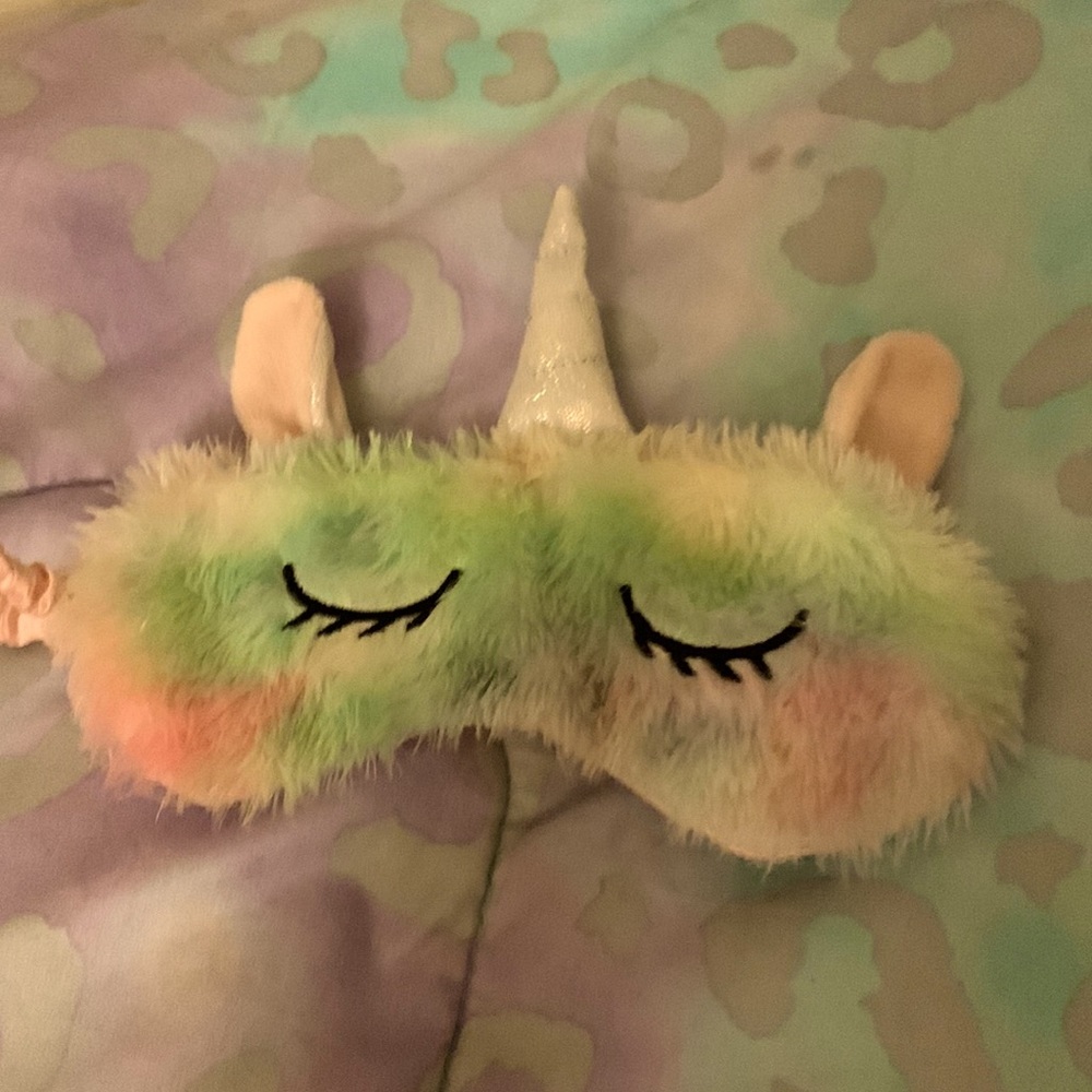 It’s a sleeping mask and it’s rainbow so I’m just going to choose a random color